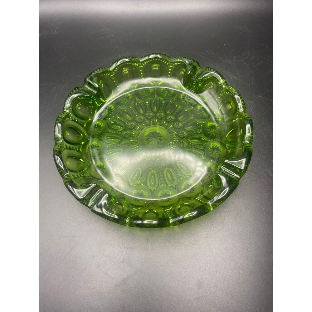 L.E. Smith Green Ashtray Moon n Star - Picture 2 of 3